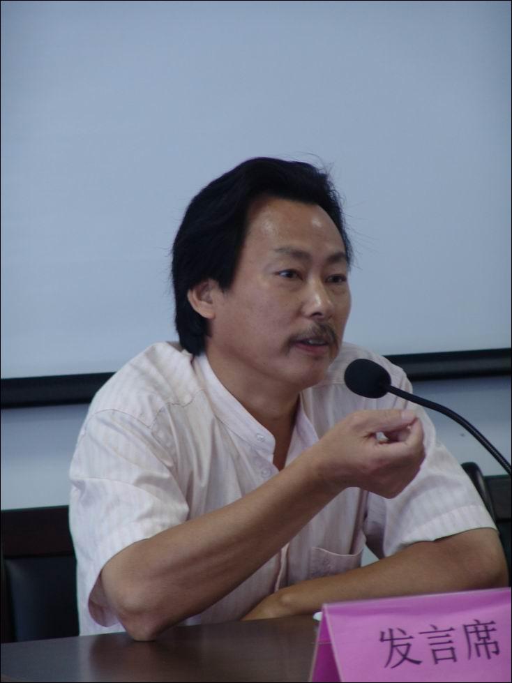 李越 李越